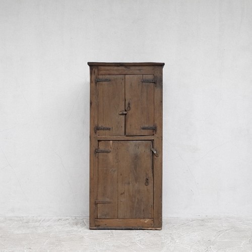 18th C. Pyrenean Mountain Cupboard 