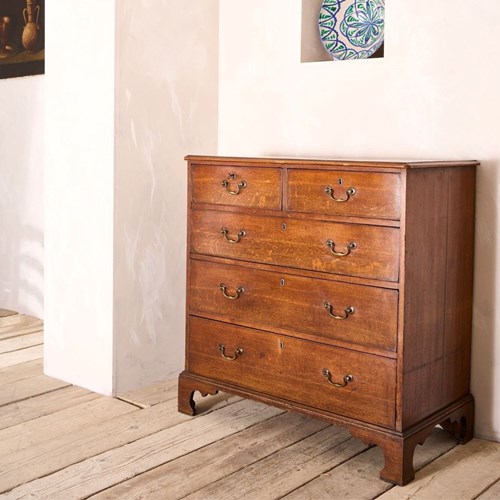 18Th Century Georgian Oak Chest Of Drawers With Marquetry