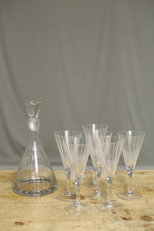1950's vintage glass decanter and glasses set-tallboy-interiors--j1a5803-main-637743237615657786.jpg