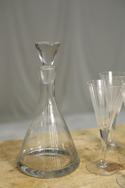 1950's vintage glass decanter and glasses set-tallboy-interiors--j1a5804-main-637743237854093700.jpg