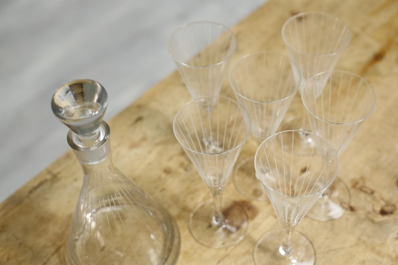 1950's vintage glass decanter and glasses set-tallboy-interiors--j1a5811-main-637743237913781671.jpg