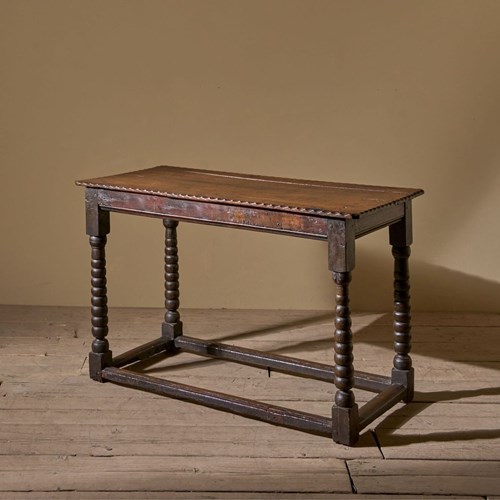 18Th Century Oak Bobbin Legged Occasional Table