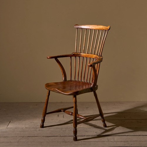 18Th Century Comb Back Ash And Elm Windsor Chair