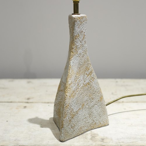Studio pottery lamp Twist sand