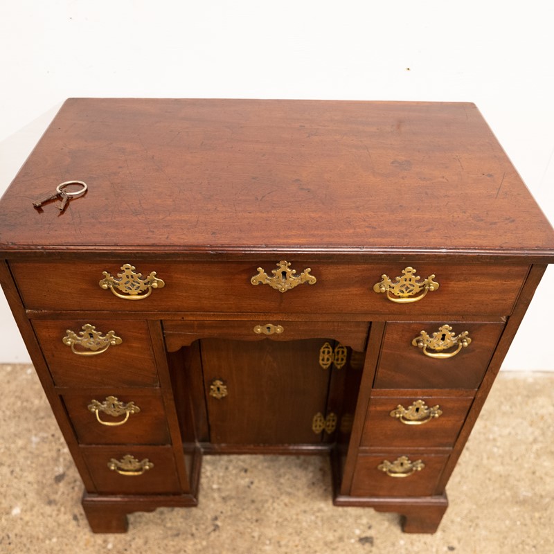 Antique Georgian Mahogany Kneehole Desk-the-architectural-forum-antique-georgian-small-desk-mahogany-with-cupboard-and-drawers-12-main-637633447051865970.jpg