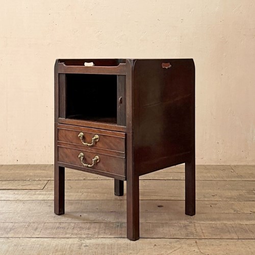 Mahogany Cabinet With Drawer