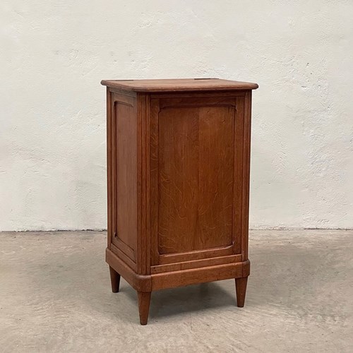 Oak Cabinet With Hinged Top