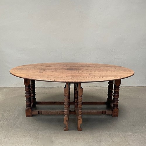 Large Oval Table