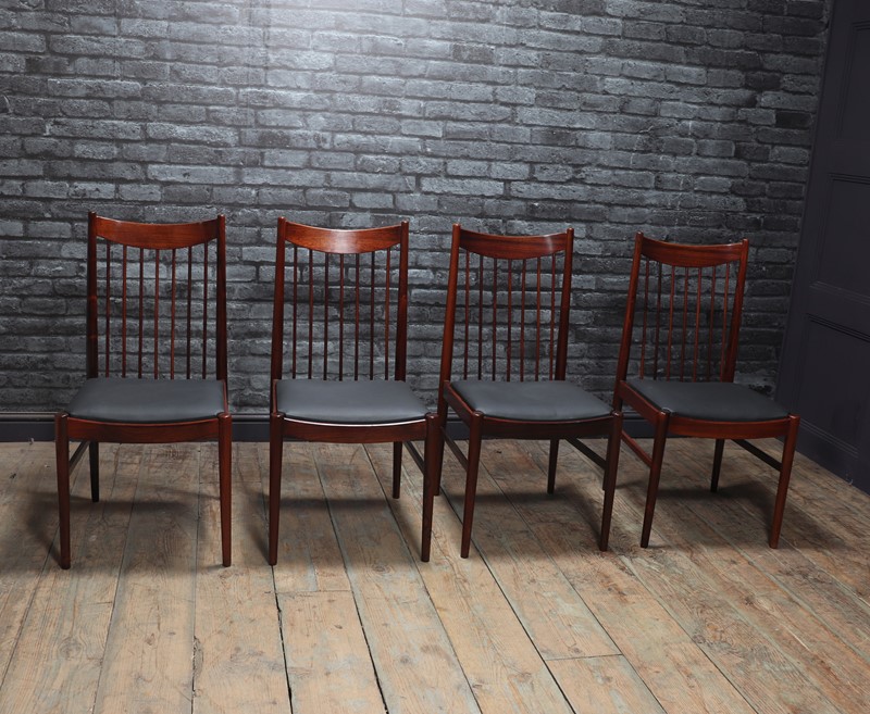 Mid Century Danish Dining Chairs model 422 Vodder-the-furniture-rooms-img-0704-main-637949253705418266.jpg