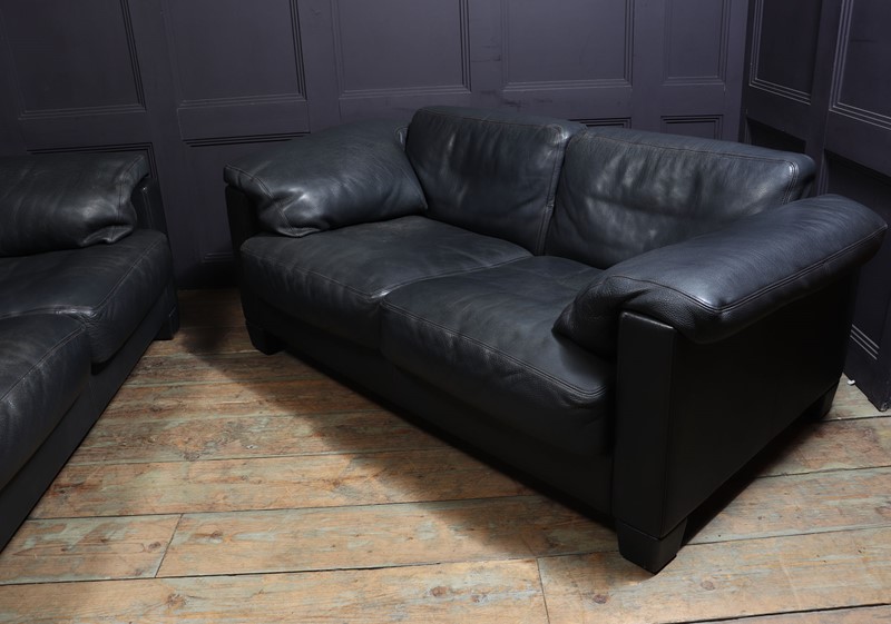 Pair Of Black Leather De Sede Sofas-the-furniture-rooms-img-1574-main-638003721190069419.jpg