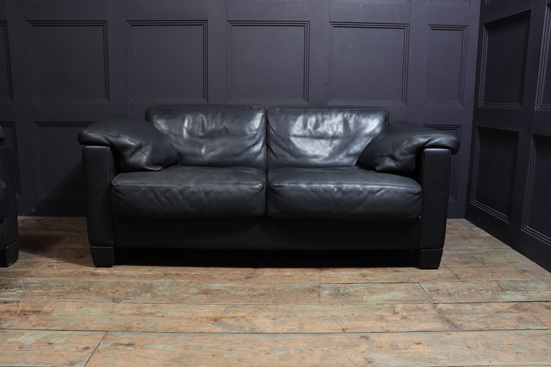 Pair Of Black Leather De Sede Sofas-the-furniture-rooms-img-1578-main-638003721229131000.jpg