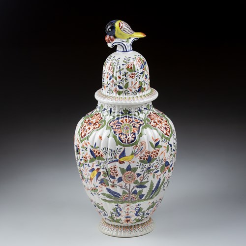 Large Early 20Th Century Chinoiserie Ginger Jar