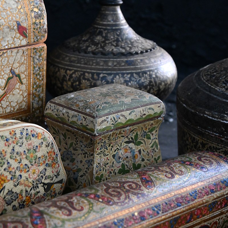 Kashmiri Collection Two -the-house-of-antiques-dsc-1929-main-638107847327869075.jpg