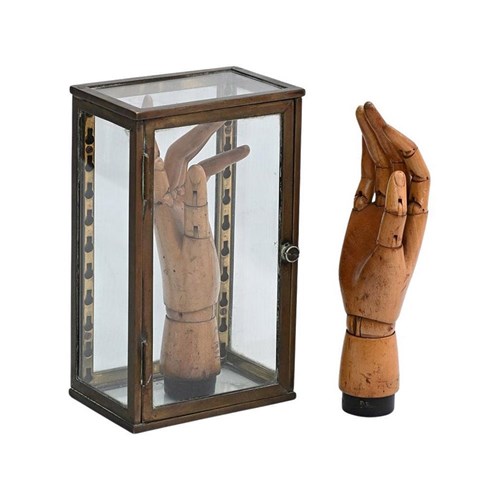 Diminutive Cabinet