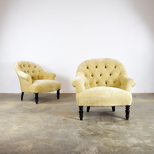 Pair Of Buttoned Fauteuil
