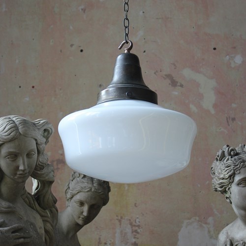 Opaline Light 