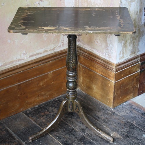 19th Century Chinoiserie Tripod Table 