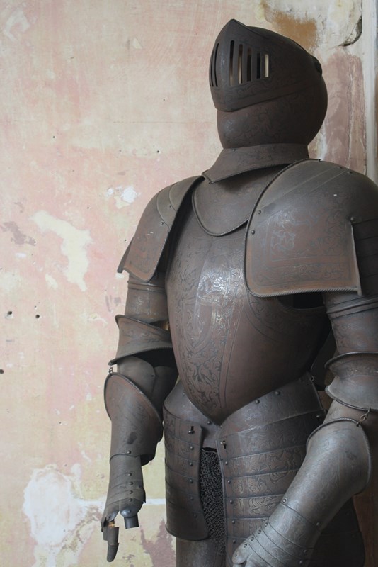 16Th Century In Style, Victorian Suit Of Armour-the-school-for-scandal-img-9971-main-638077602996778551.jpg