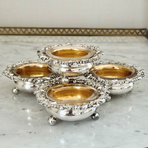Superb Silver & Gilt Plated Salt Cellars & Glass Liners