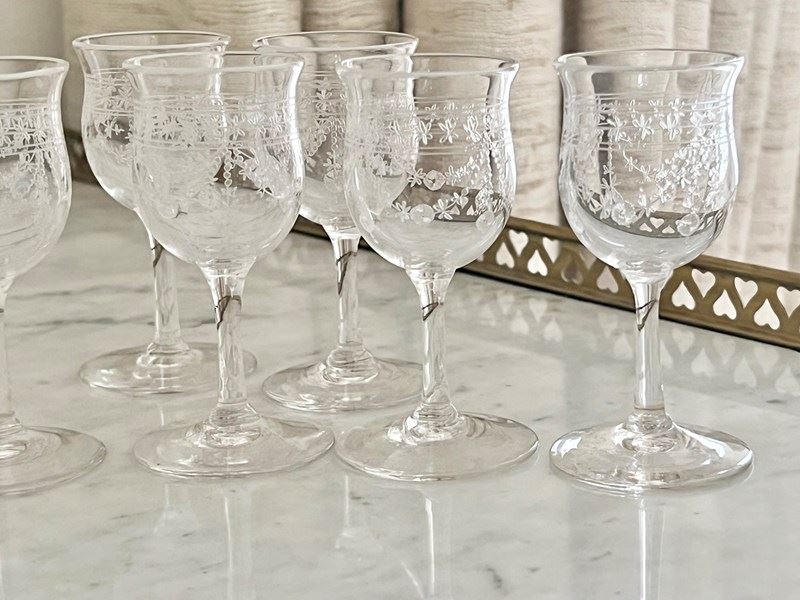 12 Pretty Art Deco Garland Etched Tot Glasses-the-vintage-entertainer-img-4537-main-638242591749893425.jpeg