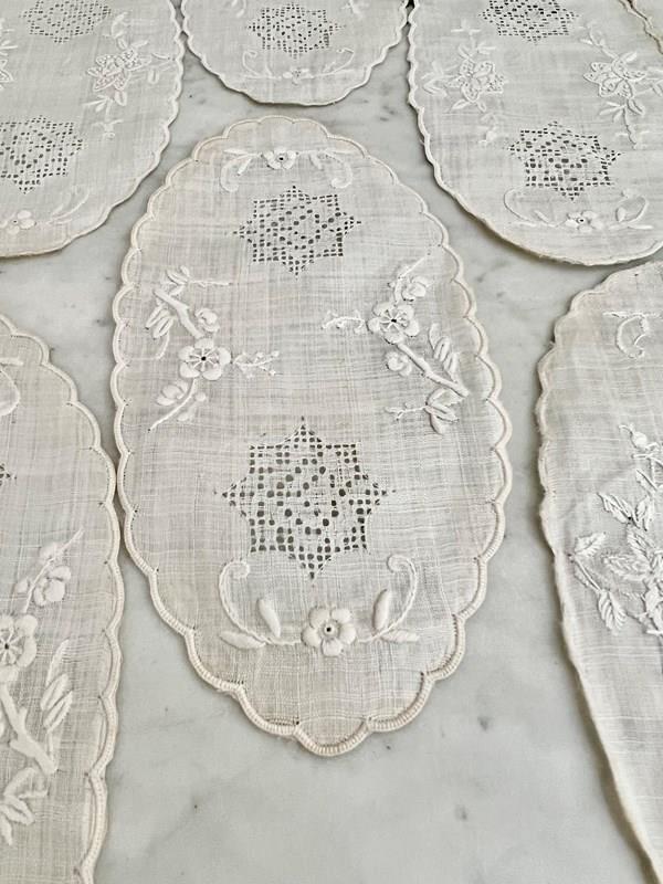 12 Victorian Embroidered Linen Oval Drinks Mats-the-vintage-entertainer-img-5186-main-638252092421125297.jpeg