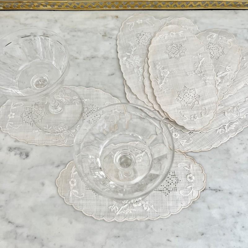 12 Victorian Embroidered Linen Oval Drinks Mats-the-vintage-entertainer-img-5193-main-638252092594091495.jpeg