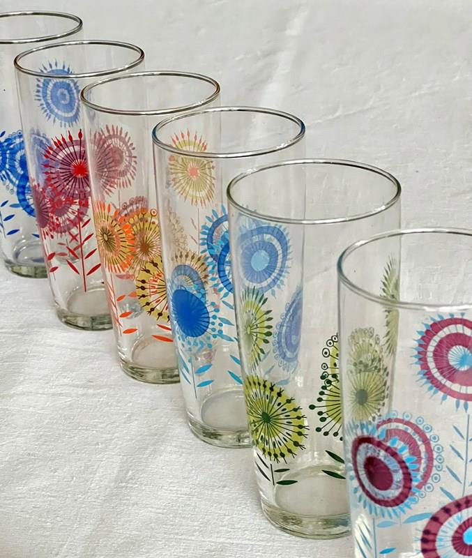 Good Quality Bar Tumblers With Enamel Flowers-the-vintage-entertainer-img-5877-main-638432564677059128.jpeg