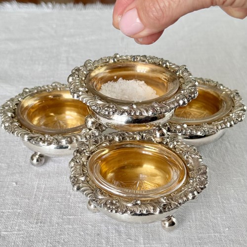 Outstanding Silver & Gilt Plated Salt Cellars With Glass Liners
