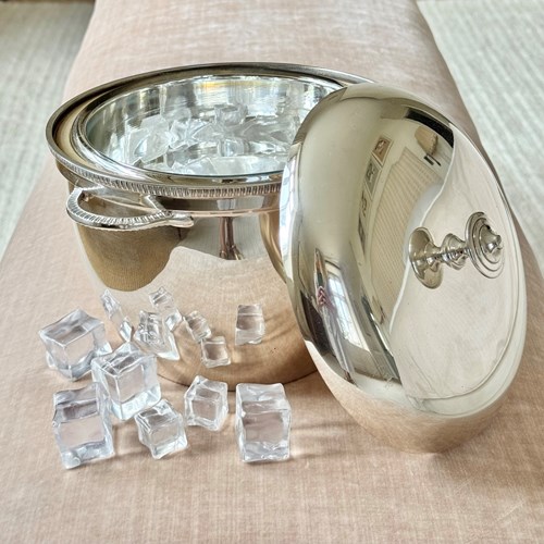 Fine Quality Silver Plated & Thermos Glass Lined Ice Bucket