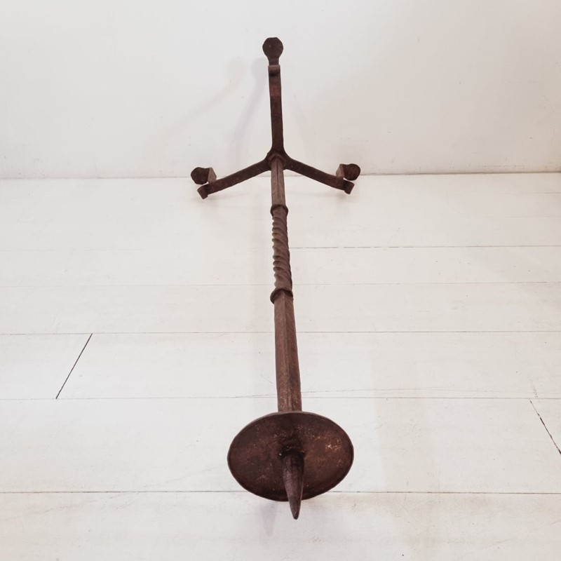 17th-18th Century Hand Forged Iron Candleholder-tresors-trouves-20024722-main-637995668465478928.jpg