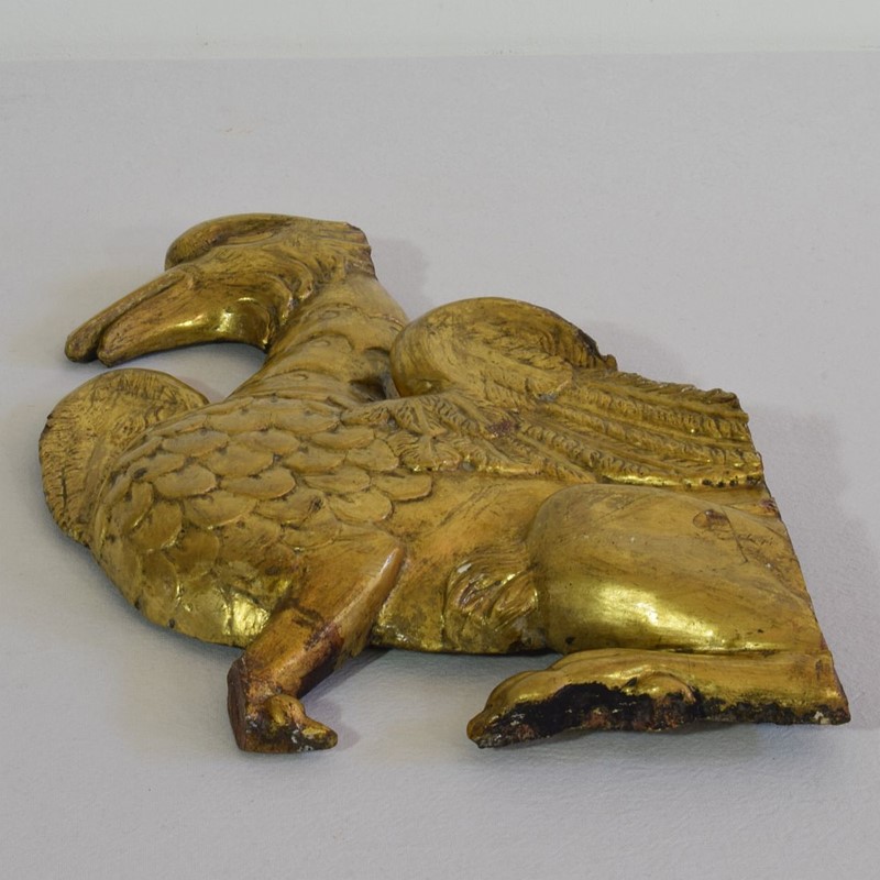 19th Century French Giltwood Bird Ornament -tresors-trouves-20030613-main-637473470600909268.JPG