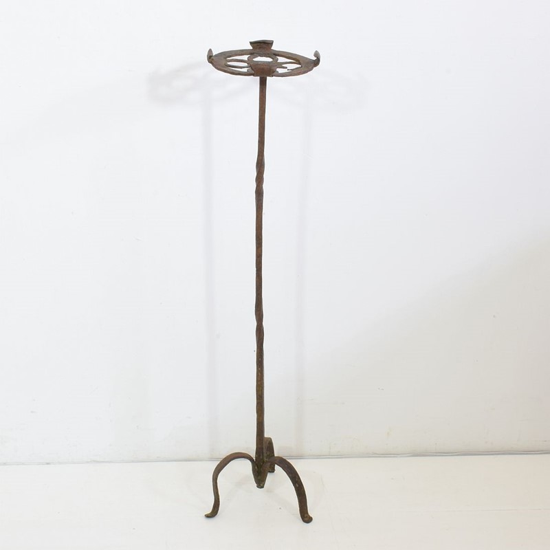 17th-18th Century Hand Forged Iron Candleholder-tresors-trouves-2004642-main-637995647515648261.JPG