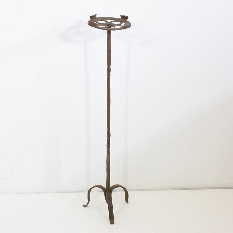 17th-18th Century Hand Forged Iron Candleholder-tresors-trouves-2004643-main-637995647519241699.JPG
