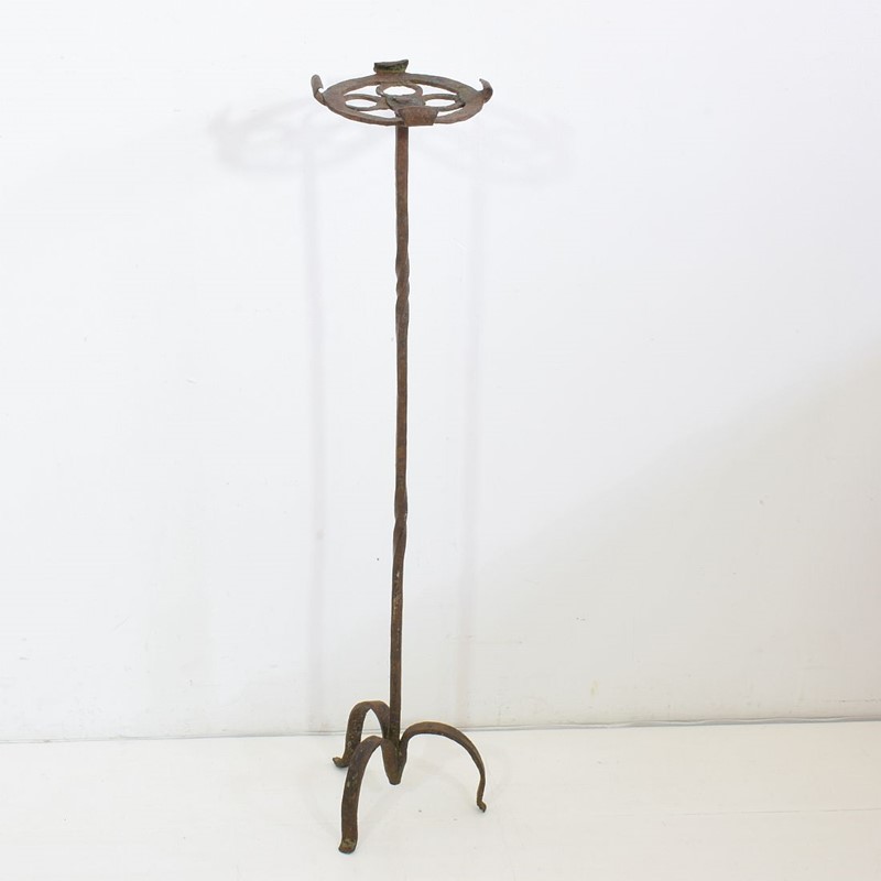 17th-18th Century Hand Forged Iron Candleholder-tresors-trouves-2004644-main-637995647522835444.JPG