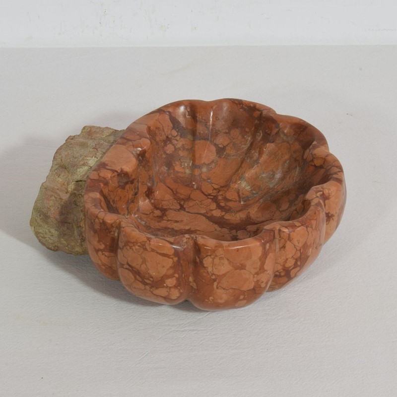 18th Century Italian Red Marble Holy Water Stoup-tresors-trouves-2101910-main-637678161864162626.JPG