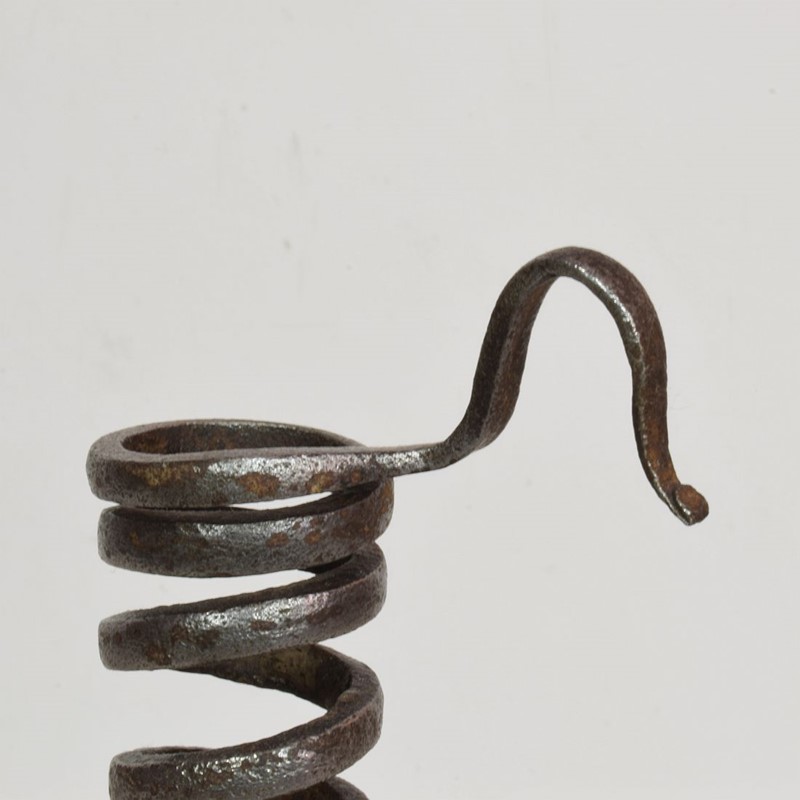  Couple 18th Century,  Forged Iron Candleholders-tresors-trouves-21032012-main-637991085336325273.JPG