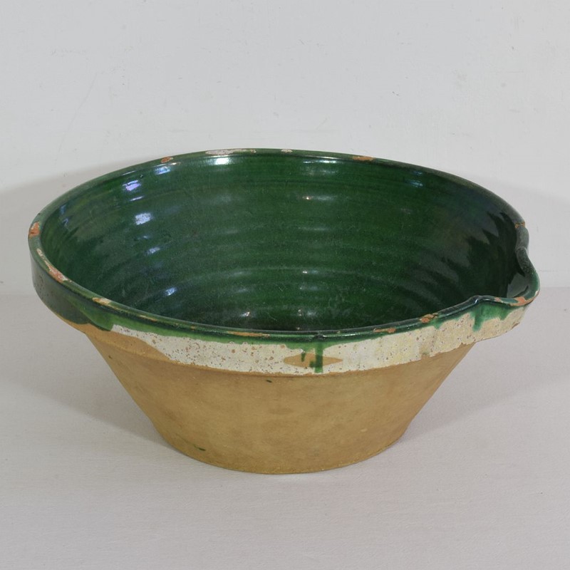 19th Century French Green Glazed Dairy Bowl-tresors-trouves-2104442-main-637712795421253544.JPG