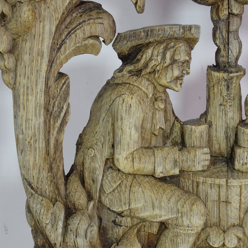18th / 19th Century French Weathered Oak Capital-tresors-trouves-21044710-main-637996315544783158.JPG