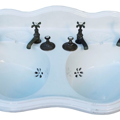 A Rare Antique ‘Johnson Brothers’ Double Wash Basin