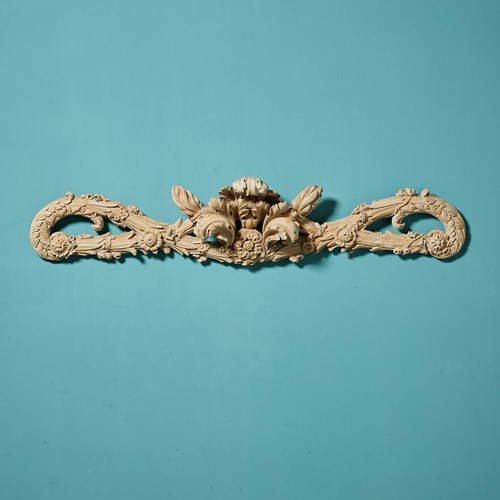 18Th Century Georgian Carved Overdoor