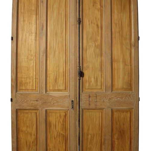 A Set Of Antique Oak Room Dividers Or Double Doors