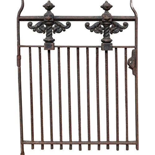A Victorian Cast Iron Side Gate