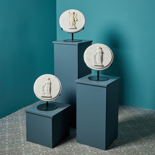Set Of Three Round Carrara Marble Plaques