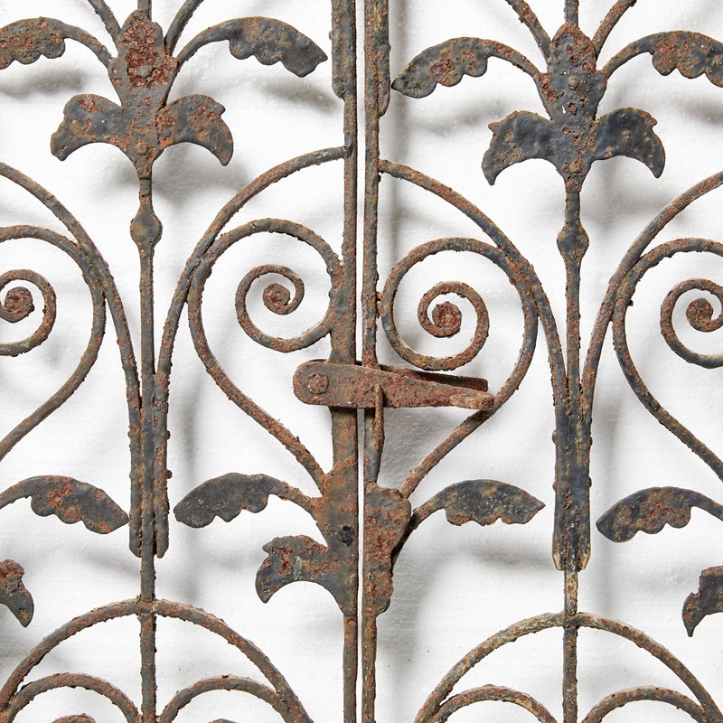 Rare Set of Small Antique Iron Gates Circa. 1700-uk-heritage-2-210-pair-of-antique-wrought-iron-grills3-main-637992924439331187.jpeg