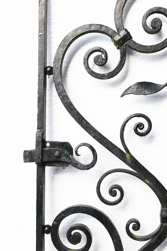 A Reclaimed Wrought Iron Pedestrian Gate-uk-heritage-2-28739-13-main-637702368811805156.jpeg
