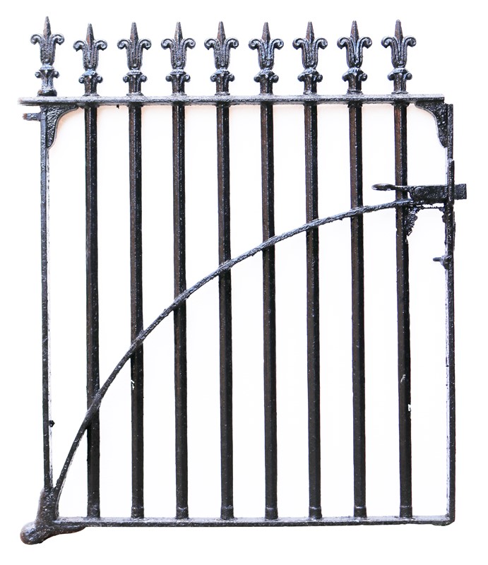 A Reclaimed Victorian Style Cast Iron Side Gate	-uk-heritage-31432-13-main-637776627843516662.jpg