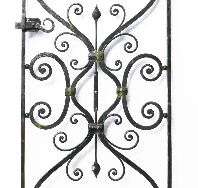 A Reclaimed Wrought Iron Pedestrian Gate-uk-heritage-4-28739-11-main-637702368890085386.jpeg