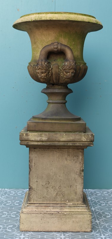  Doulton & Co. Buff Terracotta Centre Piece Urn-uk-heritage-6-main-637702591862572878.jpg