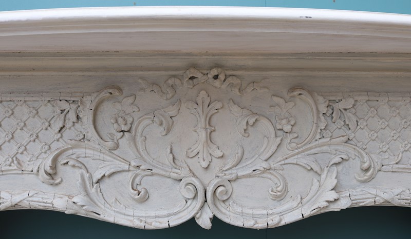 An Antique Rococo Style Fire Surround-uk-heritage-7-30306-19-main-637833157413039756.jpeg