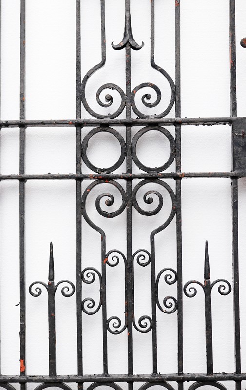A Reclaimed Side Gate Made of Wrought Iron-uk-heritage-m73-main-637785383593394708.jpeg